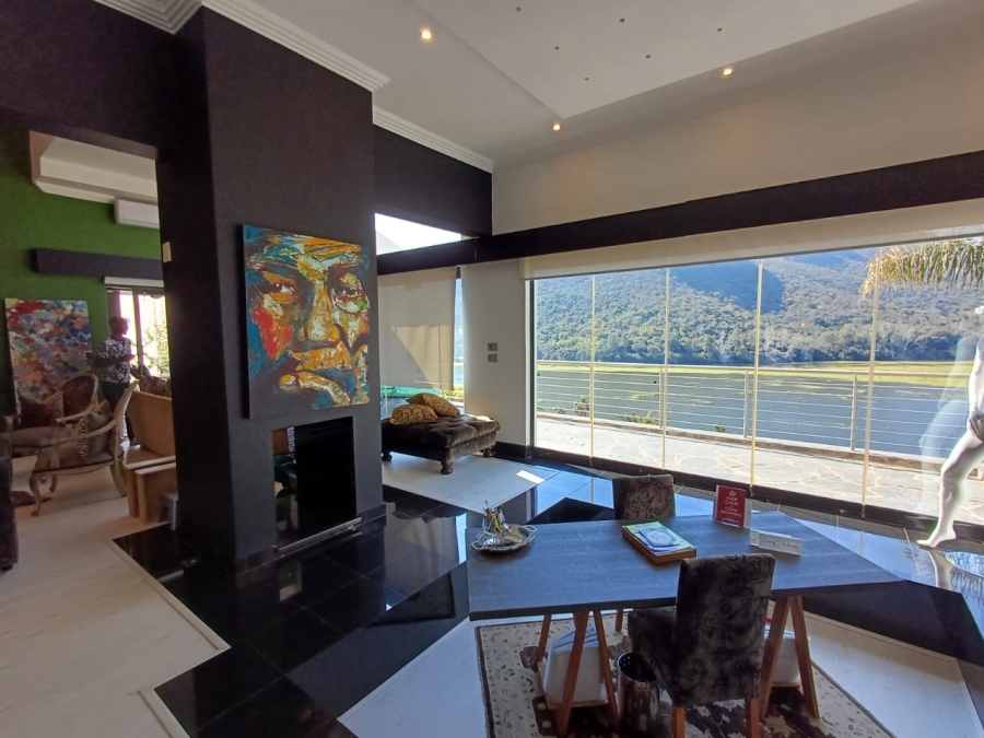 4 Bedroom Property for Sale in Kosmos North West